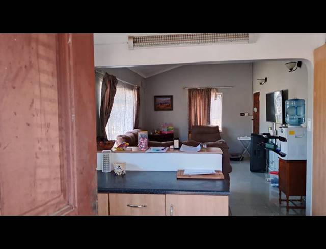 3 BEDROOM HOUSE FOR SALE IN MALVERN